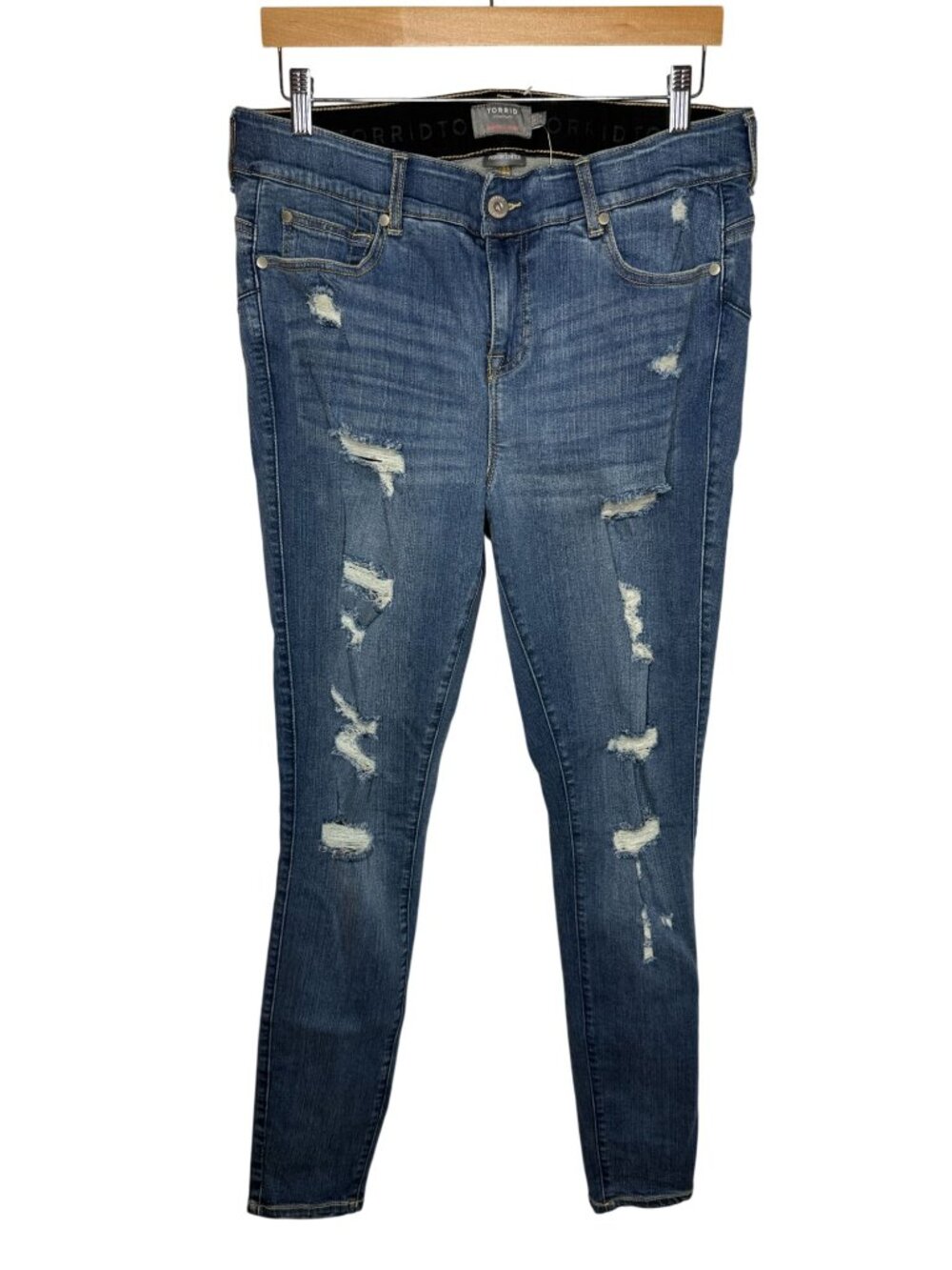 Torrid Bombshell Skinny Distressed Jeans Size 14 Tall NWT